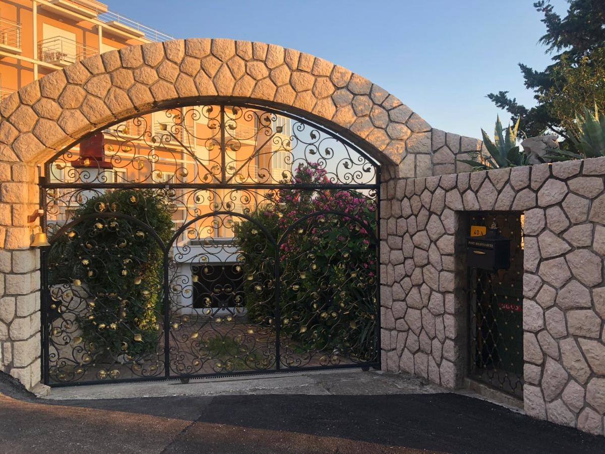 La Villa - Beach House & Rooms Crikvenica Extérieur photo